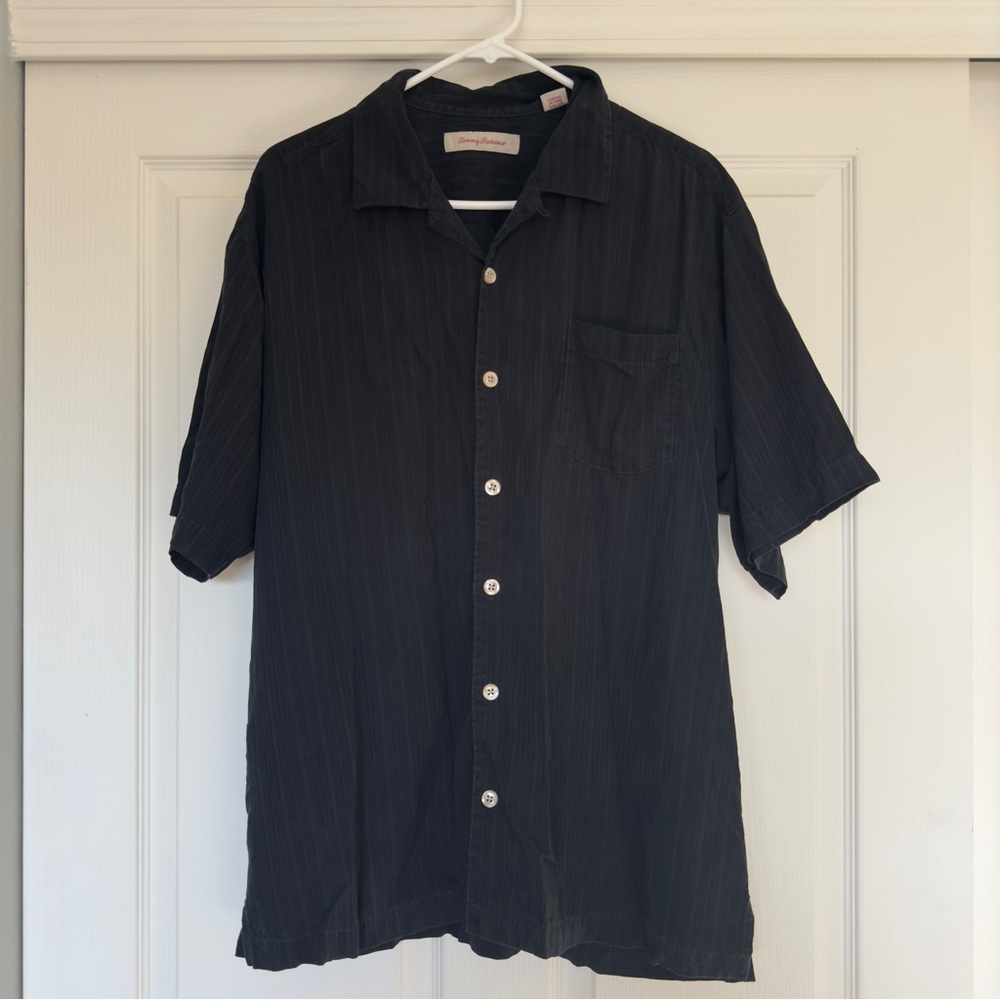 Tommy Bahama Men’s Silk Button Up Shirt - Large